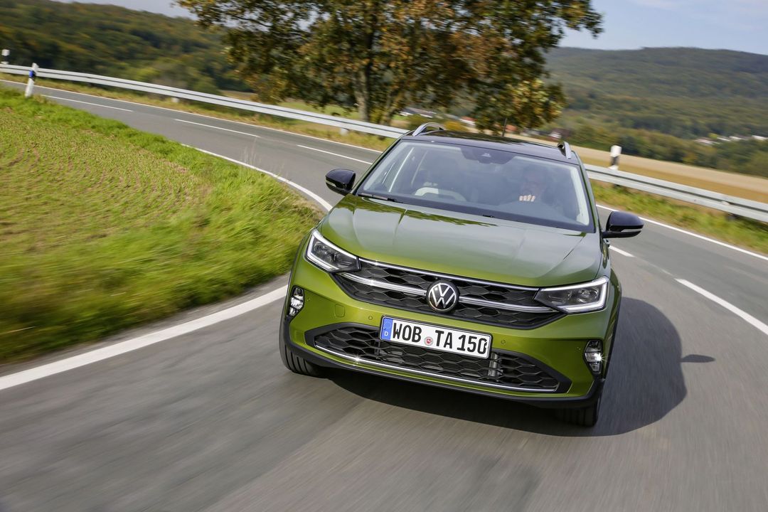 DB2021AU00994_medium