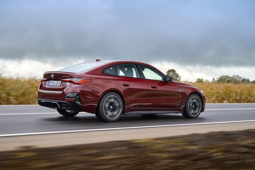 P90443876_highRes_bmw-m440i-xdrive-gra