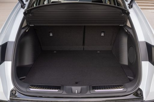 439984_2023_Honda_ZR-V_e_HEV_Advance