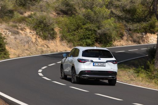 440008_2023_Honda_ZR-V_e_HEV_Advance