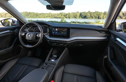 SKODA_OCTAVIA_COMBI_e_TEC_116372