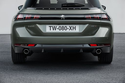 PEUGEOT_508SW_1806PB_260