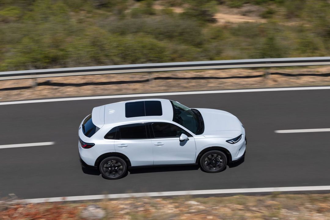 440004_2023_Honda_ZR-V_e_HEV_Advance