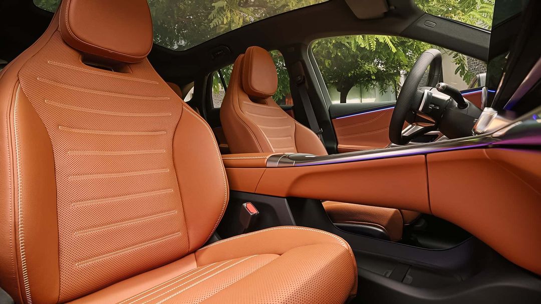 mercedes-glc-eq-2025 (5)