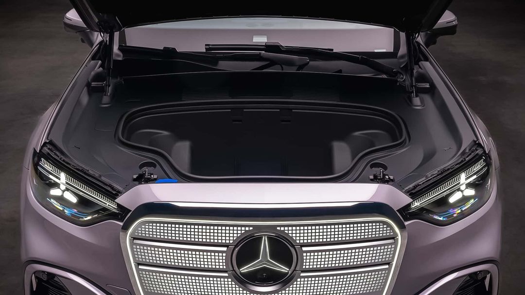 mercedes-glc-eq-2025 (8)