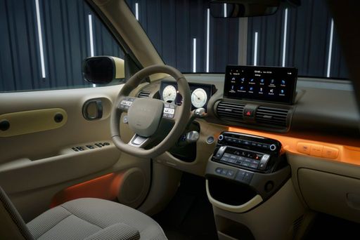 hyundai-inster-premiere-interior-kv
