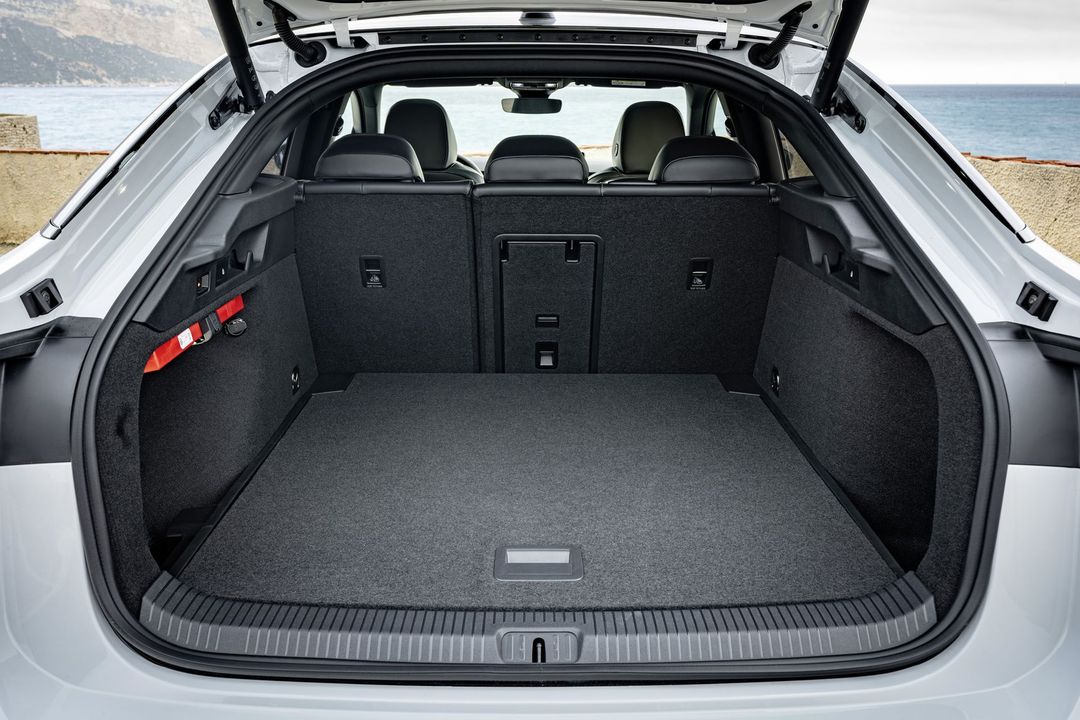 F0E6B139-5393-4A33-A697-BD2EB6F0725C