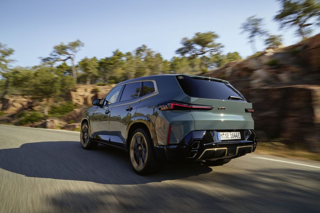 P90478646_highRes_the-first-ever-bmw-x