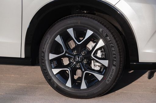 439981_2023_Honda_ZR-V_e_HEV_Advance