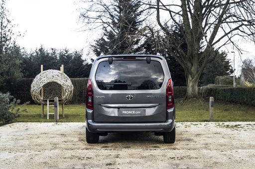 65612-proace-city-verso-2020-statics-5-web-lr