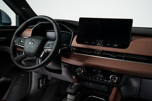 25_Outlander_DSC05200