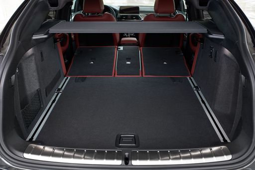 P90310884_highRes_the-new-bmw-x4-xdriv